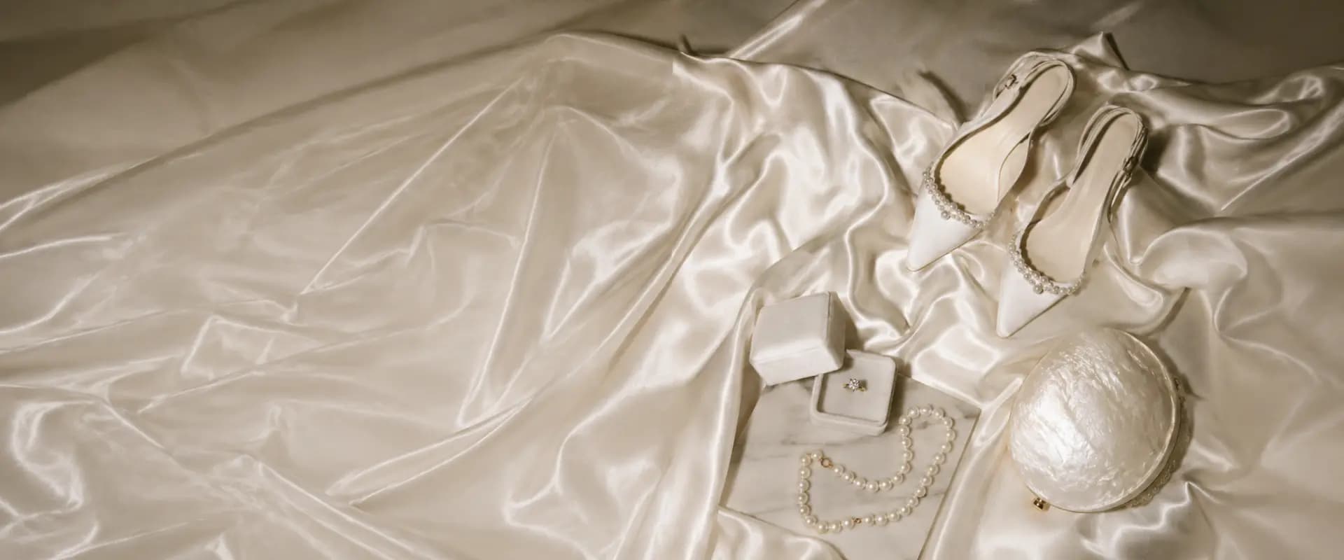 Detalle del vestido en movimiento